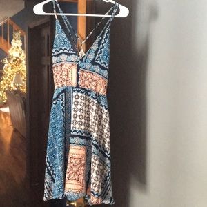 Adorable boutique dress like new. Size m